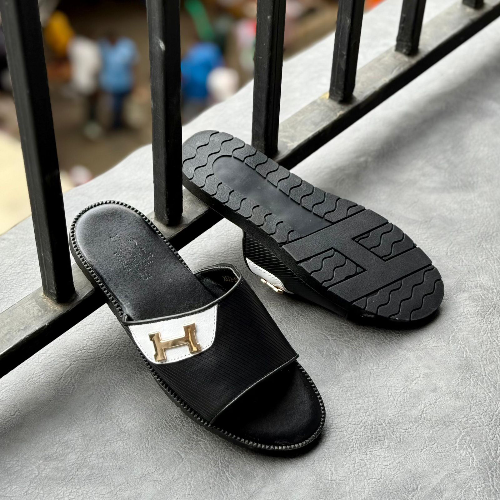 Hermès Black sandals
