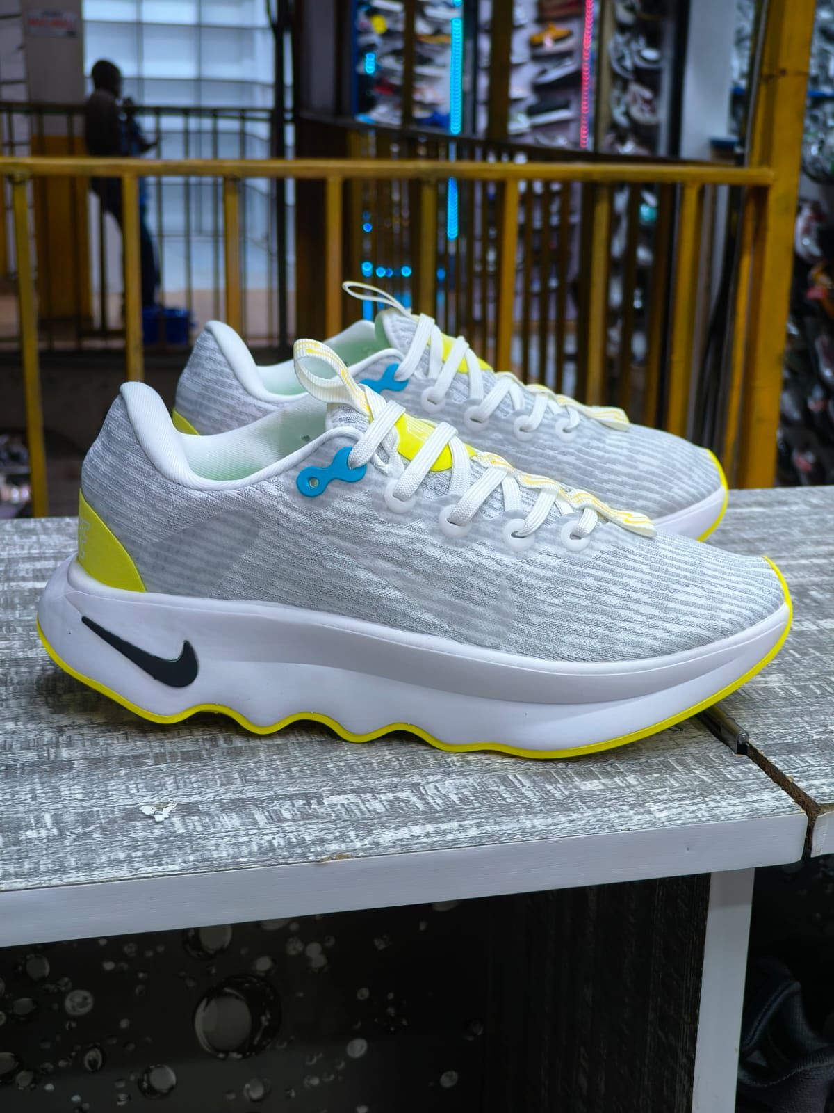 Nike Motiva Green Frost Women's