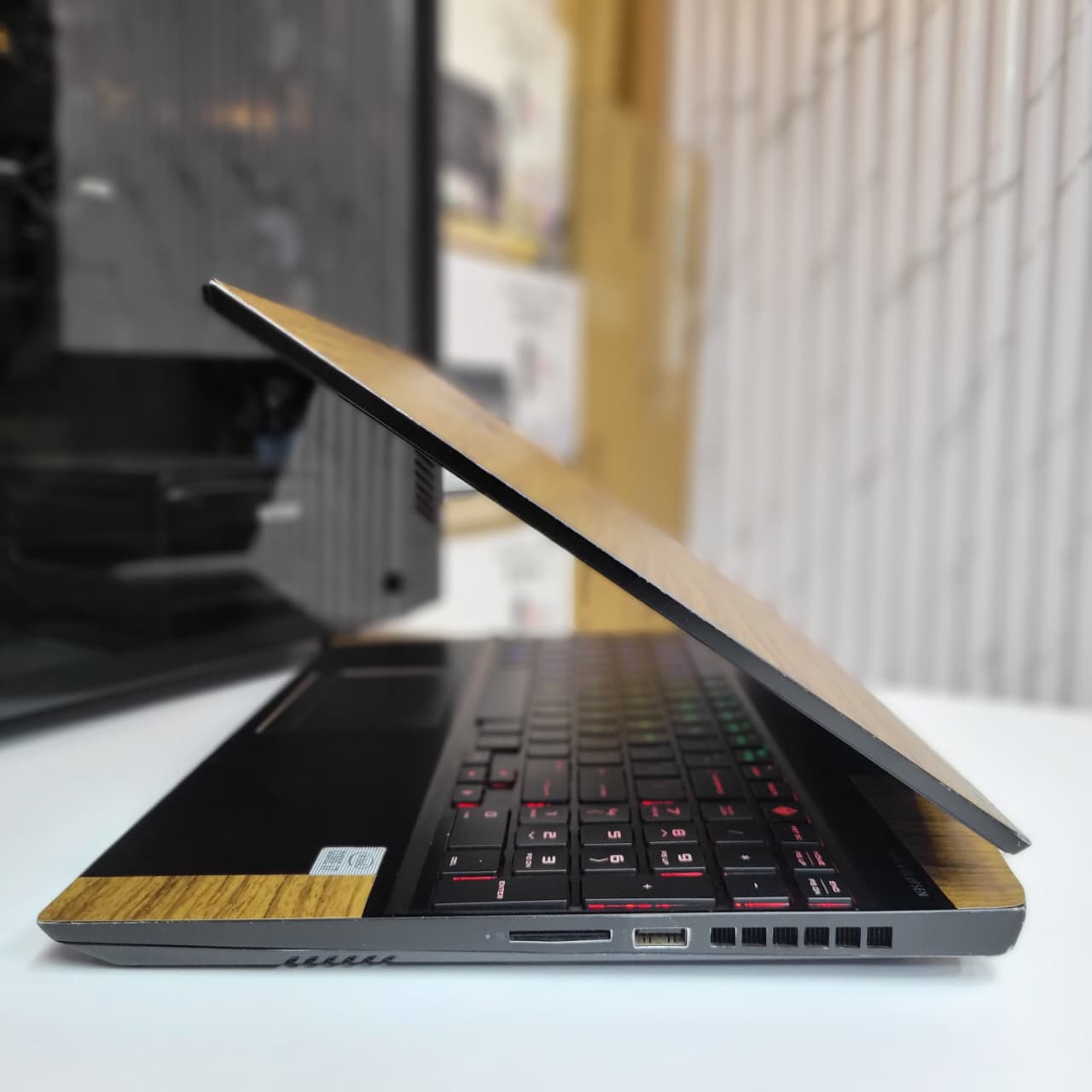 HP Omen 15 i7-10750H Gaming Laptop | GTX 1660 Ti, 16GB RAM, 1TB+256GB SSD