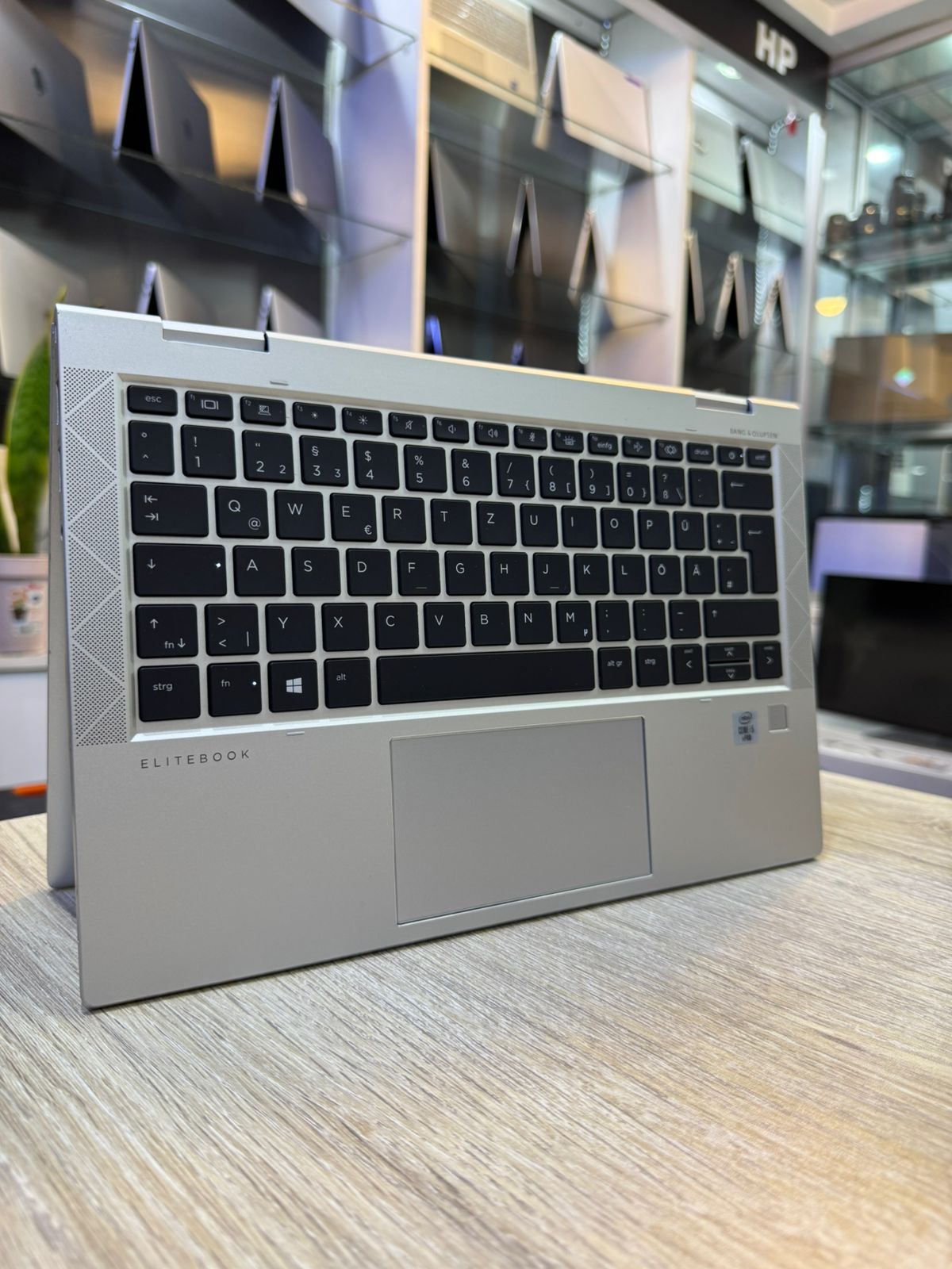 HP EliteBook 830 G7 Core i5 (10th Gen), 16GB RAM, 512GB SSD – Touchscreen Laptop Kenya