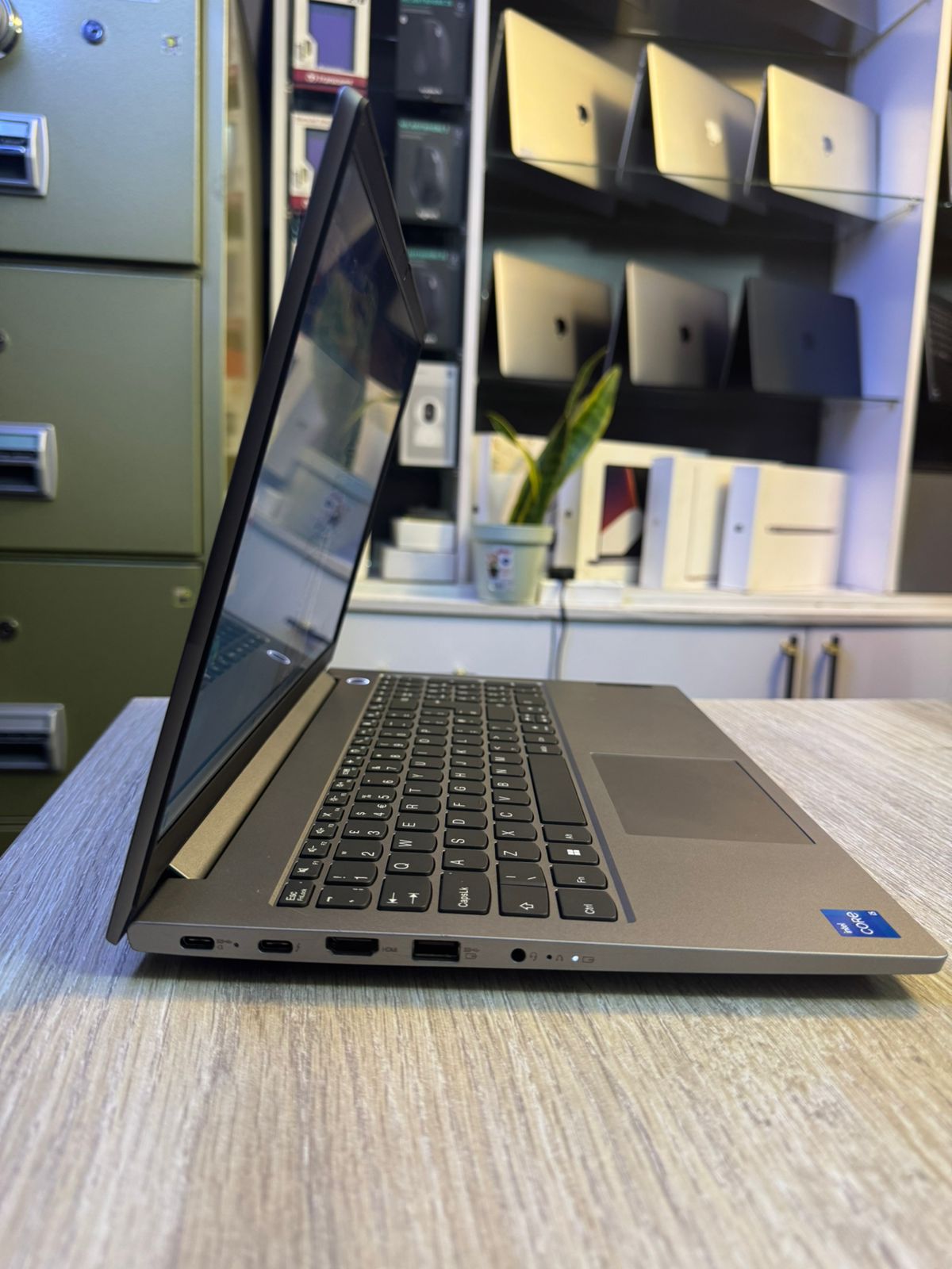 Lenovo ThinkBook 15 Business Laptop  Core i5, 16GB RAM, 512GB SSD