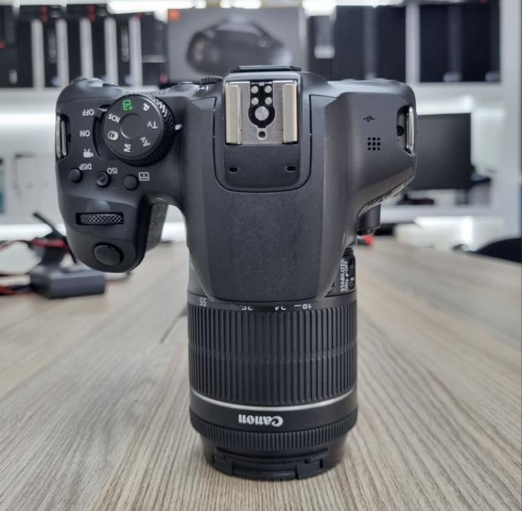 Nikon D3500 DSLR Camera with 18-55mm Lens – 24.2MP, Full HD 1080p, Bluetooth | Buy in Kenya