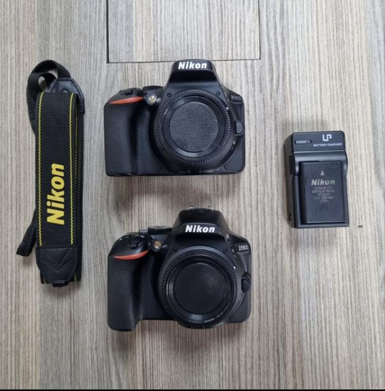 Nikon D5600 DSLR Camera with 18-55mm Lens – 24.2MP, Full HD, Wi-Fi