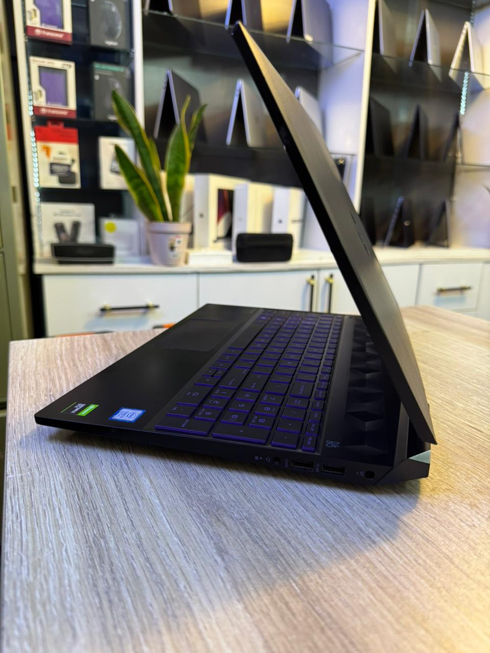 HP Pavilion 15  i5 9th Gen, GTX 1050, 16GB RAM, 256GB SSD + 1TB HDD