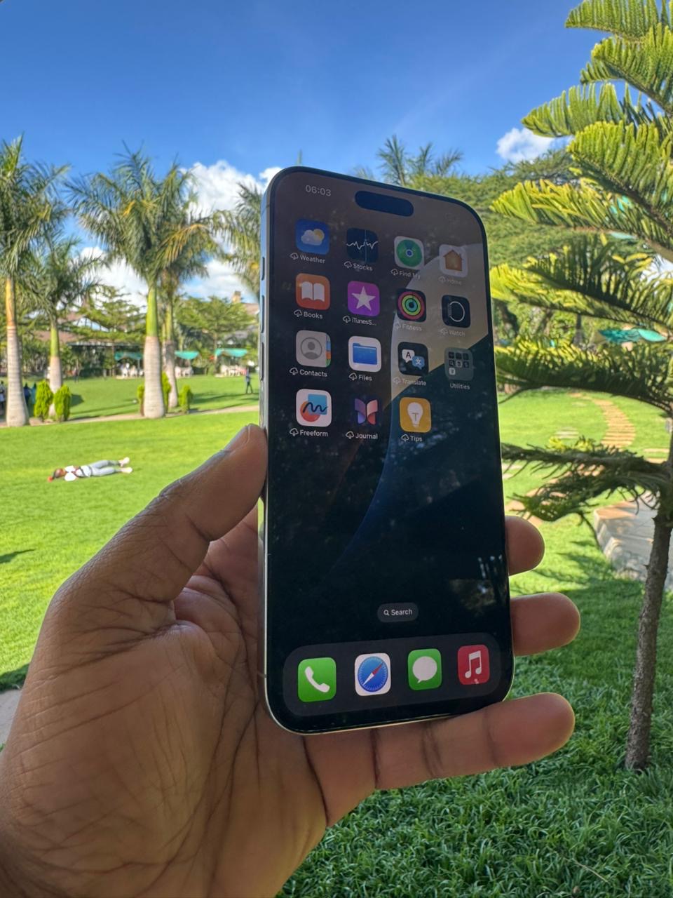Apple iPhone 16 Pro Max 256GB – 256GB Storage, Physical SIM, 99% Battery Health, Premium Used Smartphone