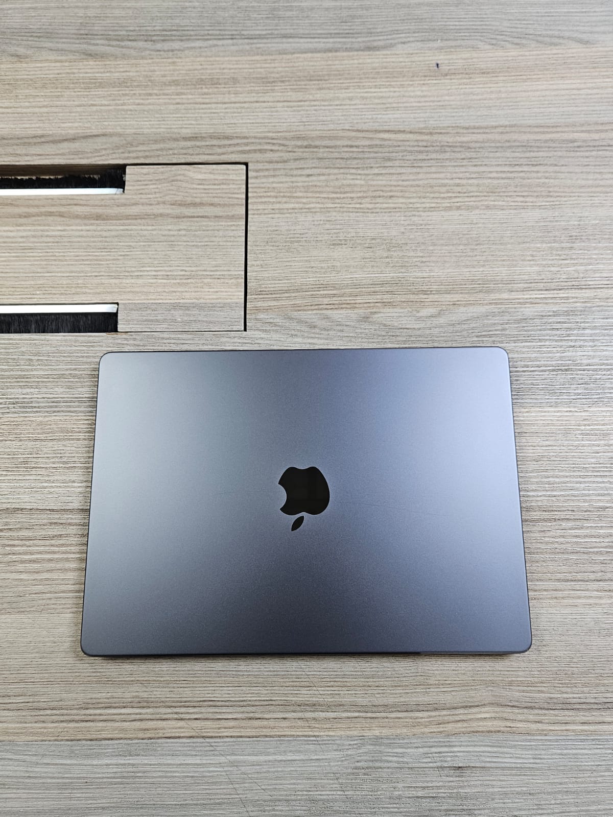 Apple MacBook Pro 14