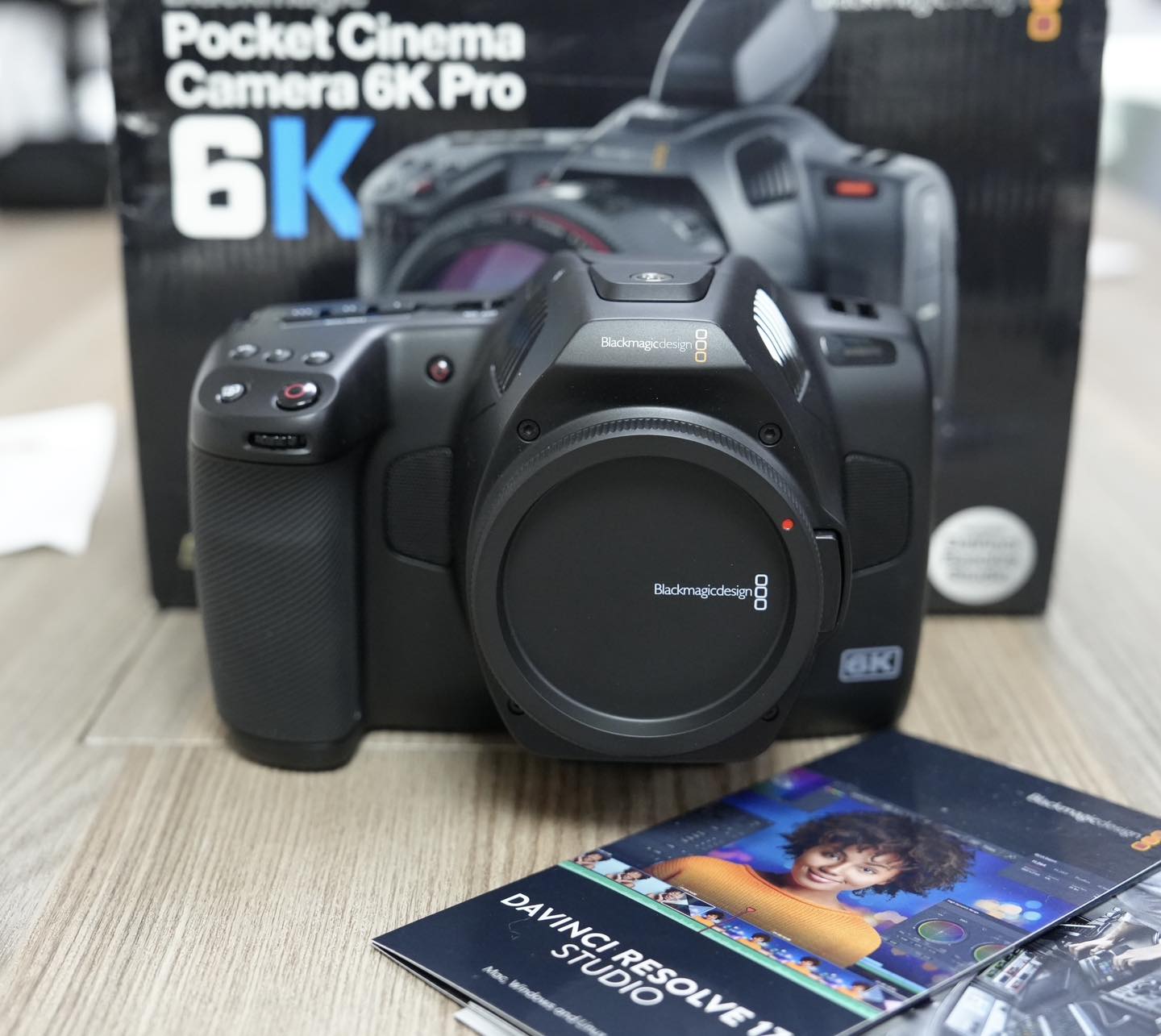 Blackmagic Pocket Cinema Camera 6K Pro – Body Only, 6K HDR Video, EF Mount