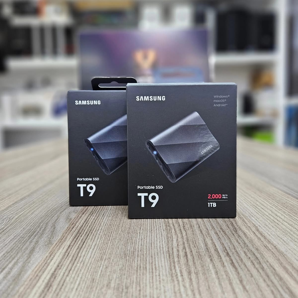 Samsung T9 1TB Portable SSD | USB-C 3.2 Gen 2x2 | 2000MB/s | Encrypted External Storage