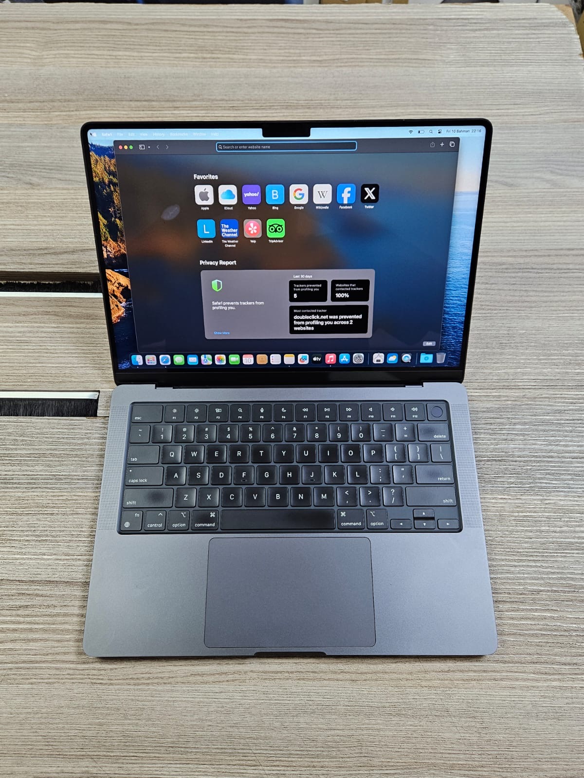 Apple MacBook Pro 14-inch M3 Pro – M3 Pro 11-Core Chip, 16GB RAM, 512GB SSD, 14.2” Liquid Retina XDR Display, 14-Core GPU | Space Black Professional Laptop