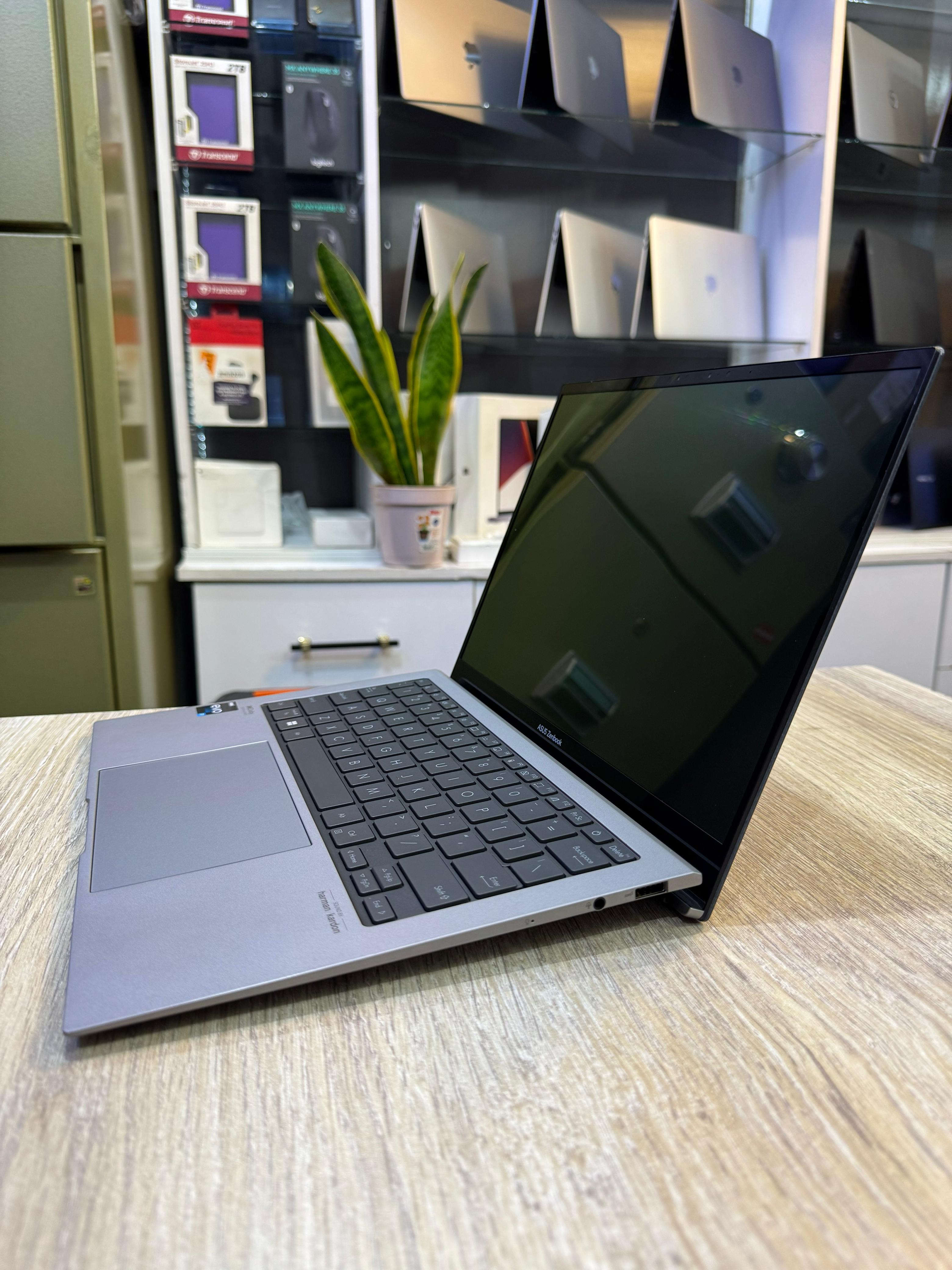 ASUS ZenBook S 13 OLED – Core i7 13th Gen, 32GB RAM, 1TB SSD, 2K Display  Buy in Kenya