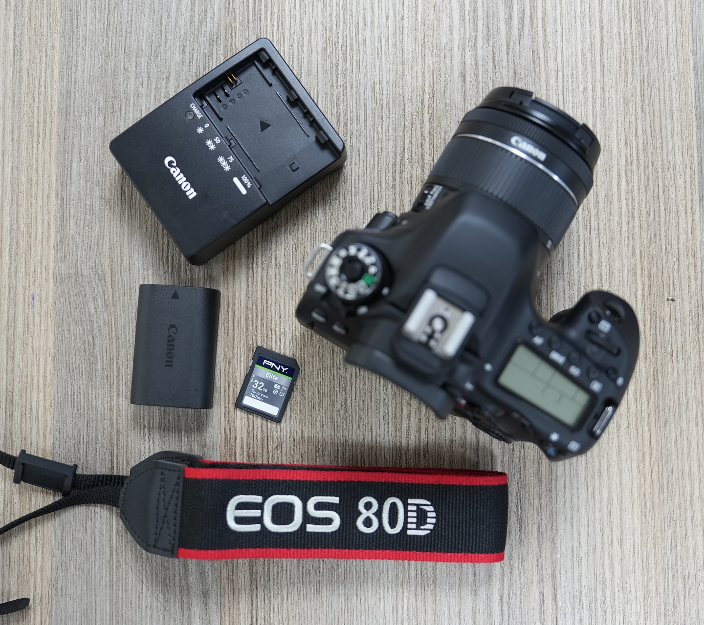 Buy Canon EOS 80D in Kenya – DSLR with Dual Pixel AF, Wi-Fi & 18-55mm Lens