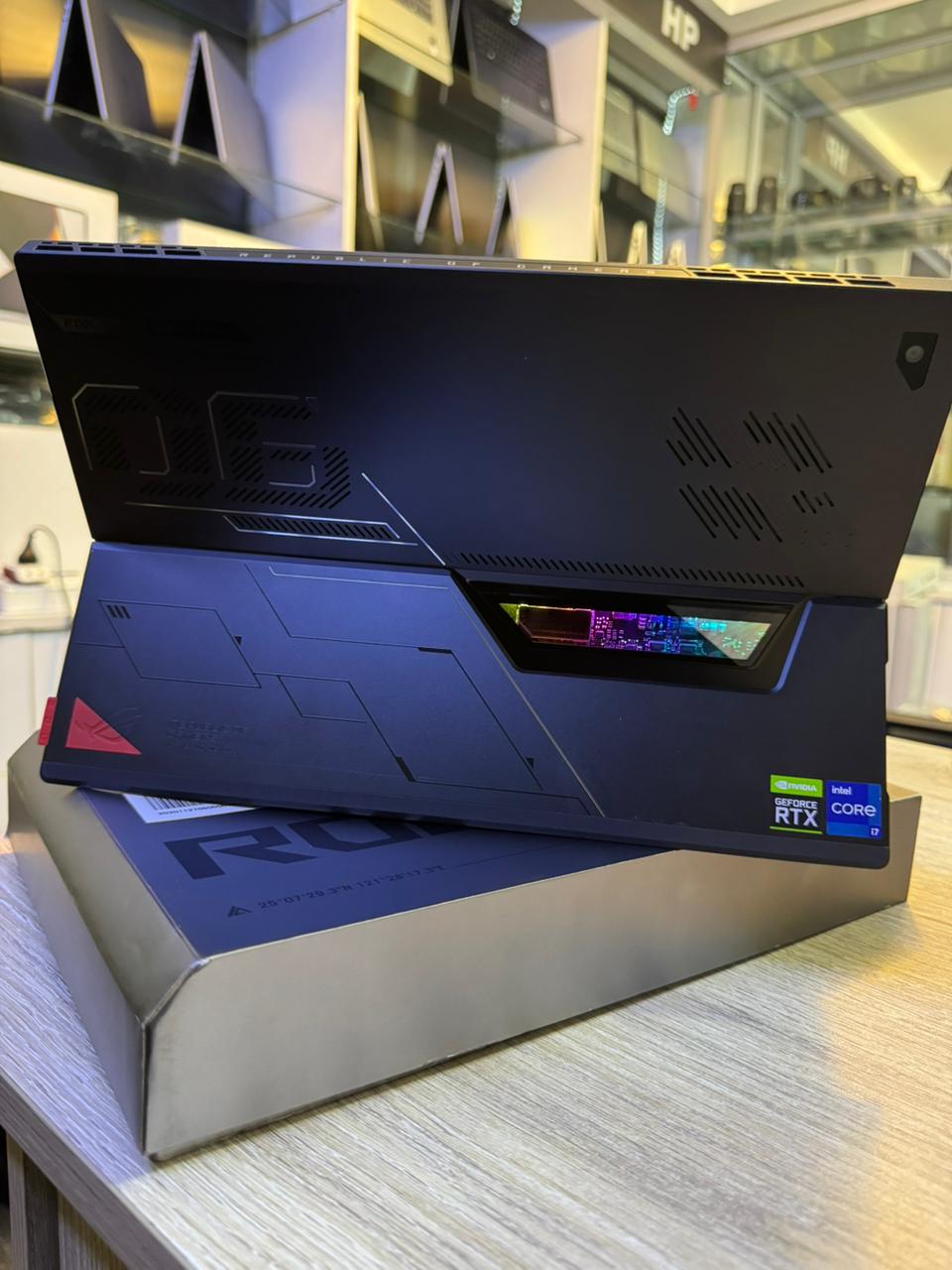 ASUS ROG Flow Z13 GZ301ZC – Intel Core i7 12th Gen, 16GB RAM, 512GB SSD, NVIDIA RTX 3050 4GB, FHD 120Hz Touch Display, Detachable RGB Keyboard