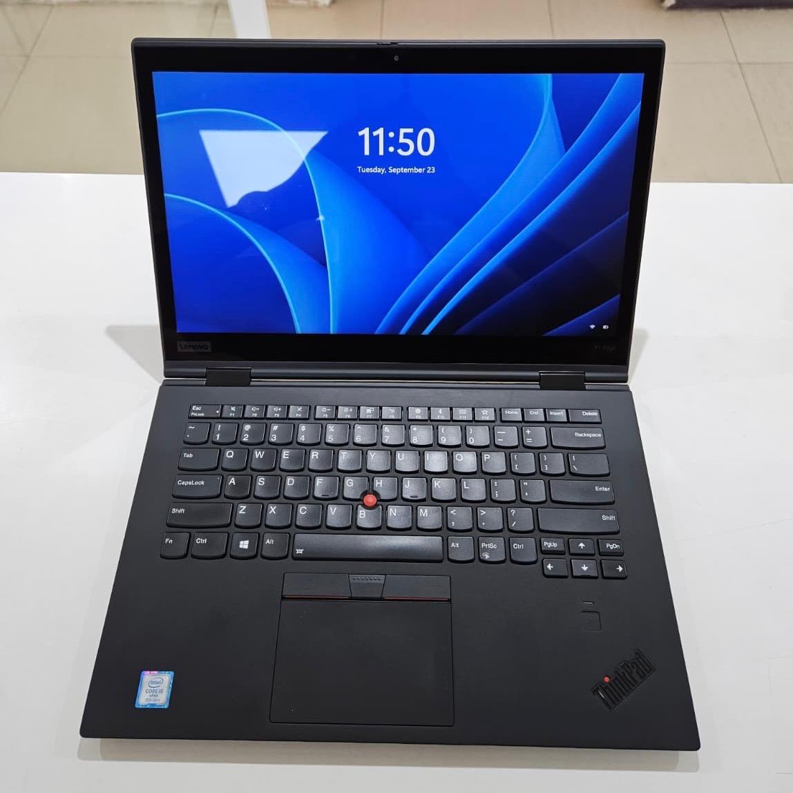 Lenovo X1 Yoga Convertible Laptop  Intel Core i5, 16GB RAM, 256GB SSD