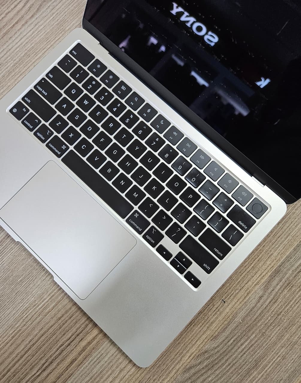 MacBook Air M2 2022 (14”, 8GB RAM, 256GB SSD) – Apple M2 Chip | Best Price in Kenya