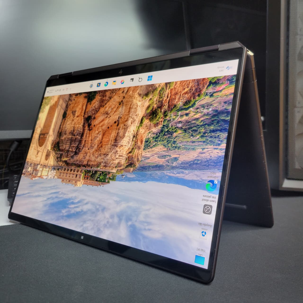 HP Spectre x360 14 | Ultra 7 155H | 16GB RAM | 1TB SSD | FHD Touch Display