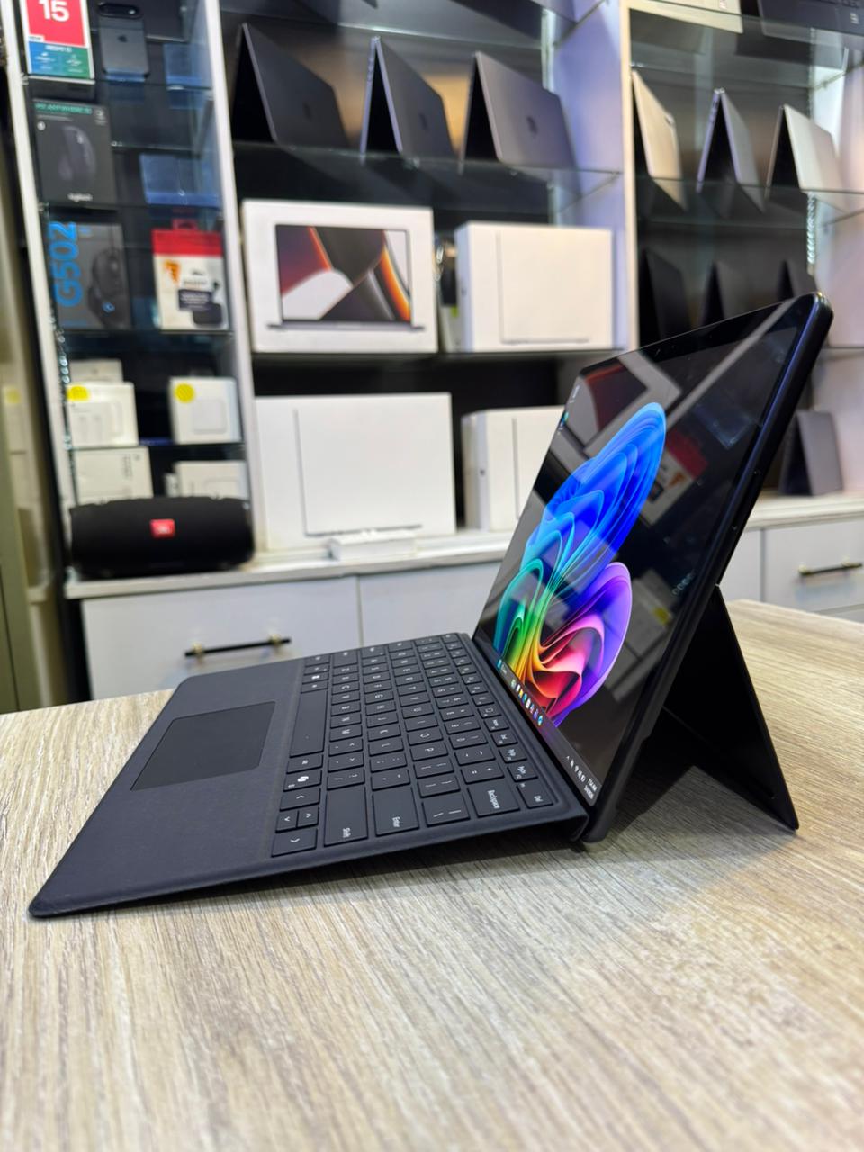 Microsoft Surface Pro 11 – Snapdragon X 10-Core, 16GB RAM, 512GB SSD, 2K Touch Display, Stylus Pen Included