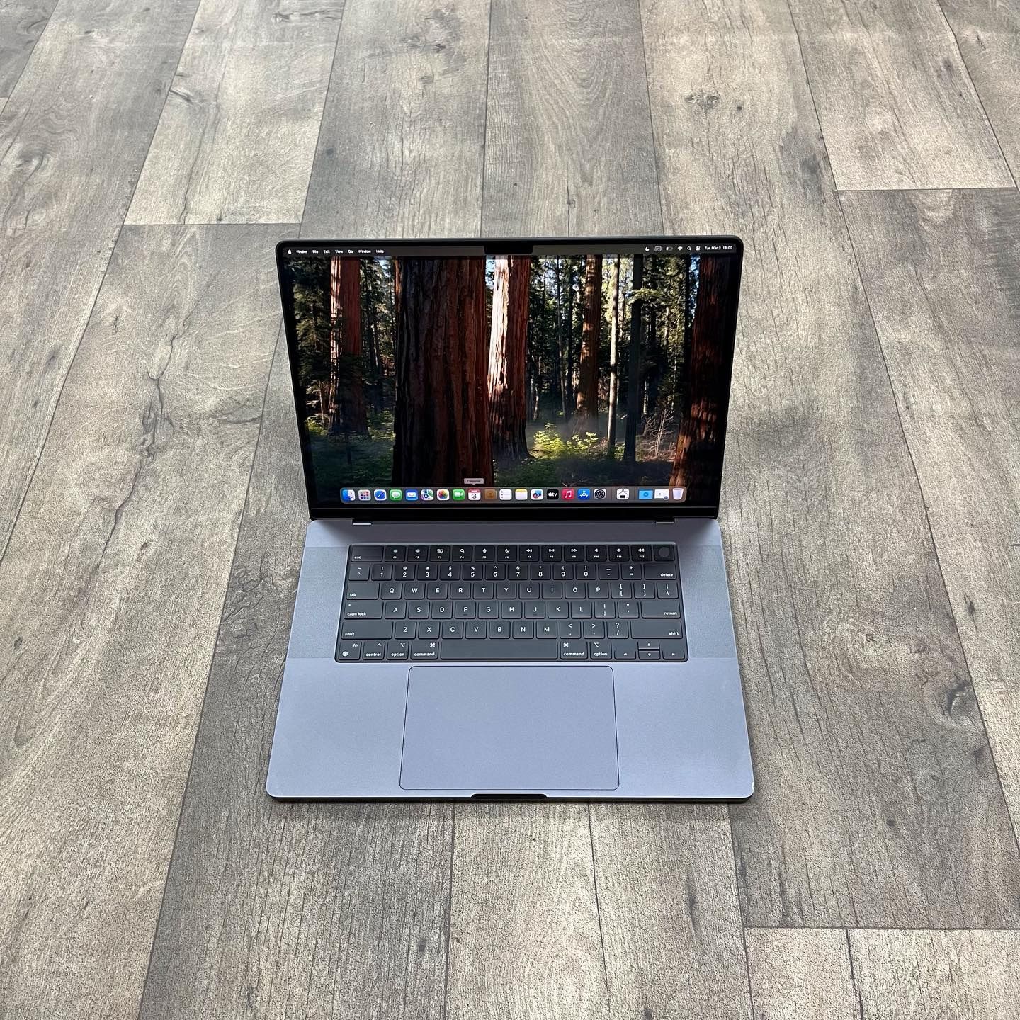 Apple MacBook Pro 16-inch (M3 Pro, 18GB RAM, 512GB SSD) (Pre-Owned) – 16” Liquid Retina XDR, Space Black/Silver | Powerful M3 Pro Performance | Best Price in Kenya
