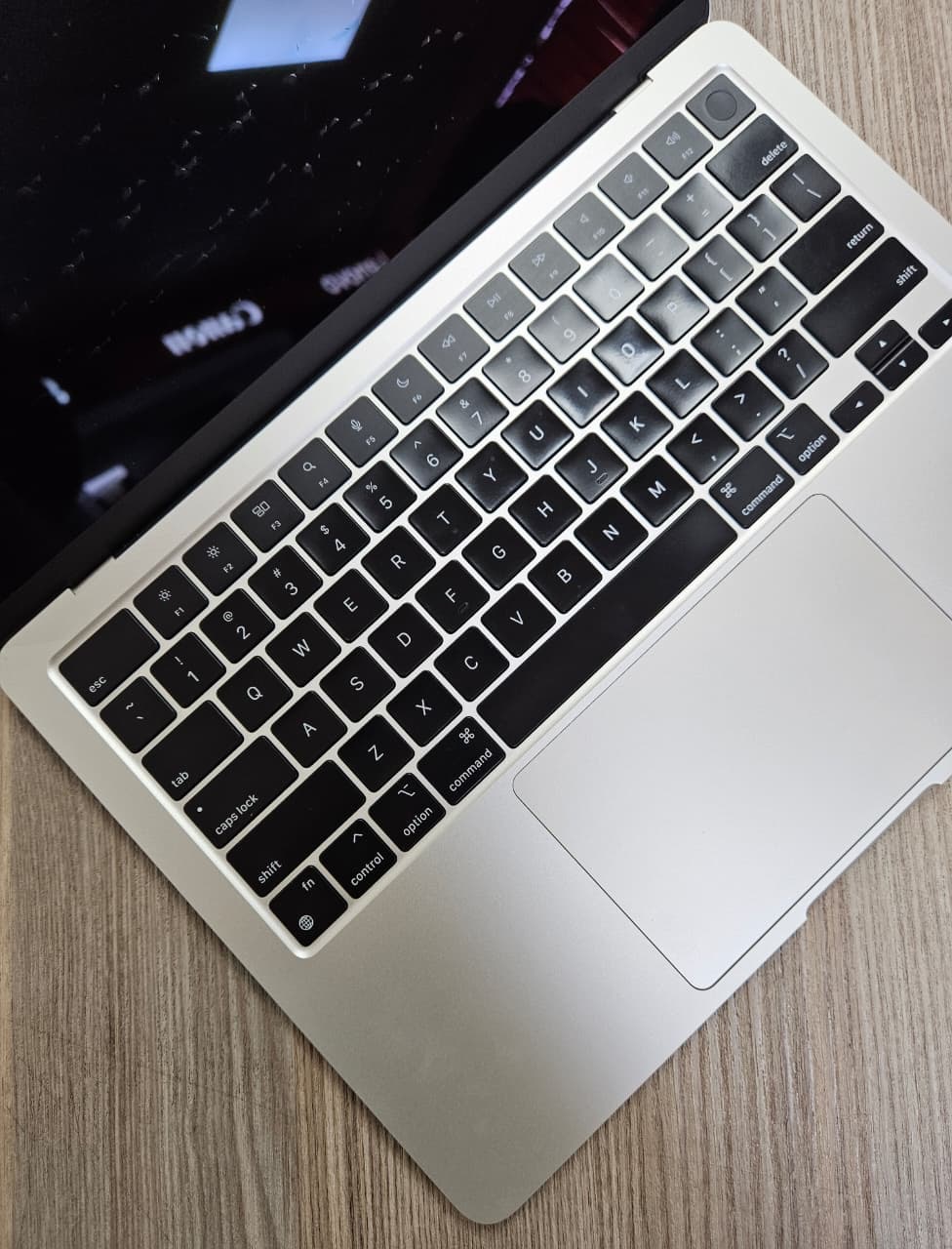 MacBook Air M2 2022 (14”, 8GB RAM, 256GB SSD) – Apple M2 Chip | Best Price in Kenya