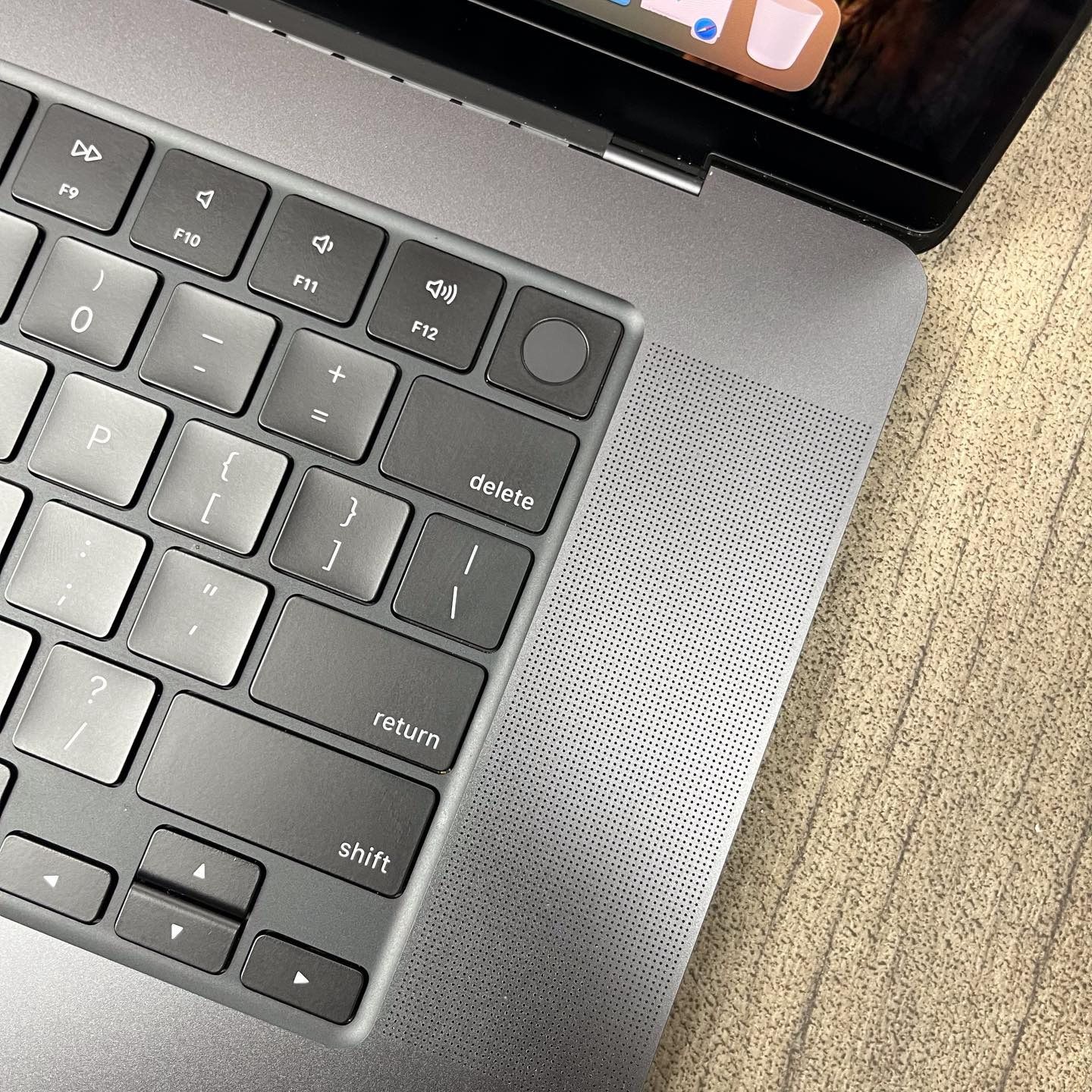 Apple MacBook Pro 16-inch (M3 Pro, 18GB RAM, 512GB SSD) (Pre-Owned) – 16” Liquid Retina XDR, Space Black/Silver | Powerful M3 Pro Performance | Best Price in Kenya