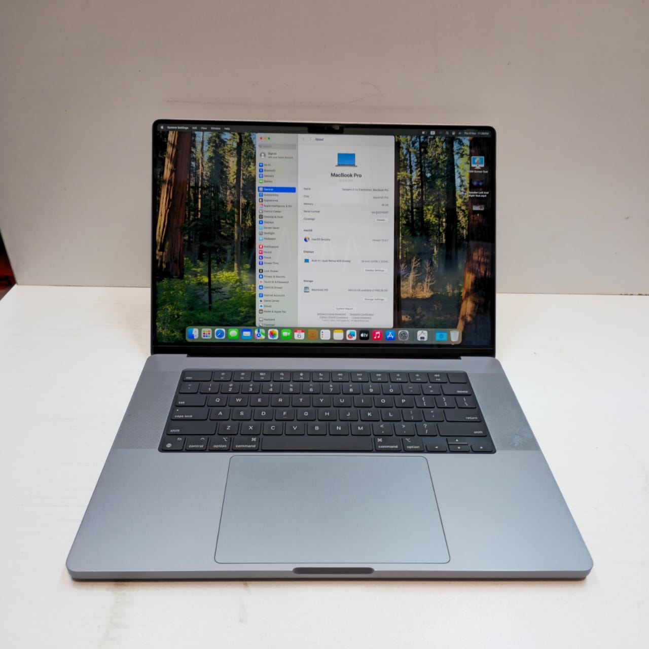 MacBook Pro 2021 – M1 Max Chip  32GB RAM  1TB SSD  16