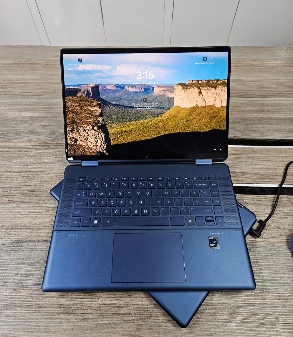 HP Spectre x360 16″ 2-in-1 Laptop | Intel Core i7-11390H | 16GB RAM | 512GB SSD | 2K Touch Display