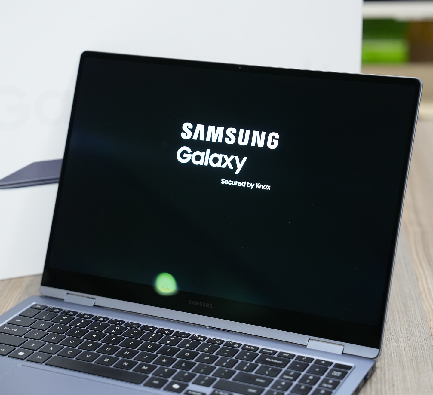 Samsung Galaxy Book4 Pro 360 – 16