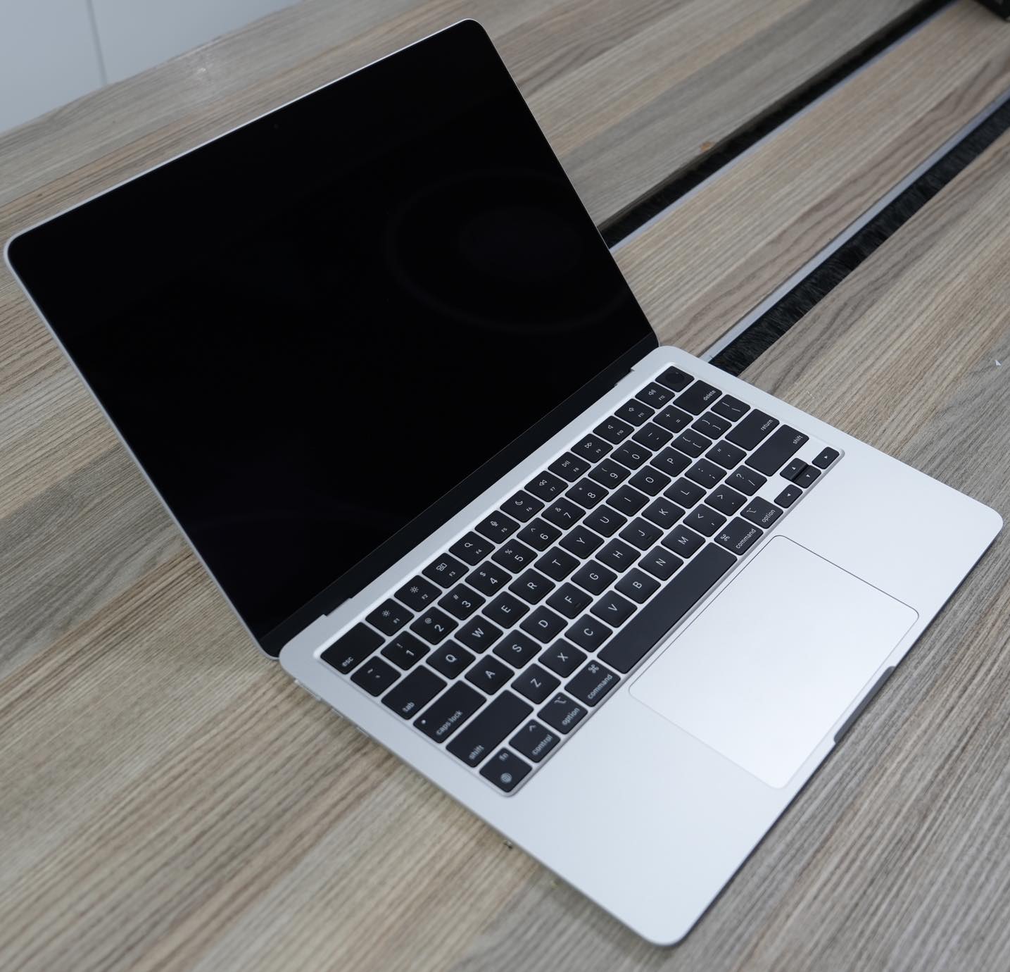 Apple MacBook Air 13