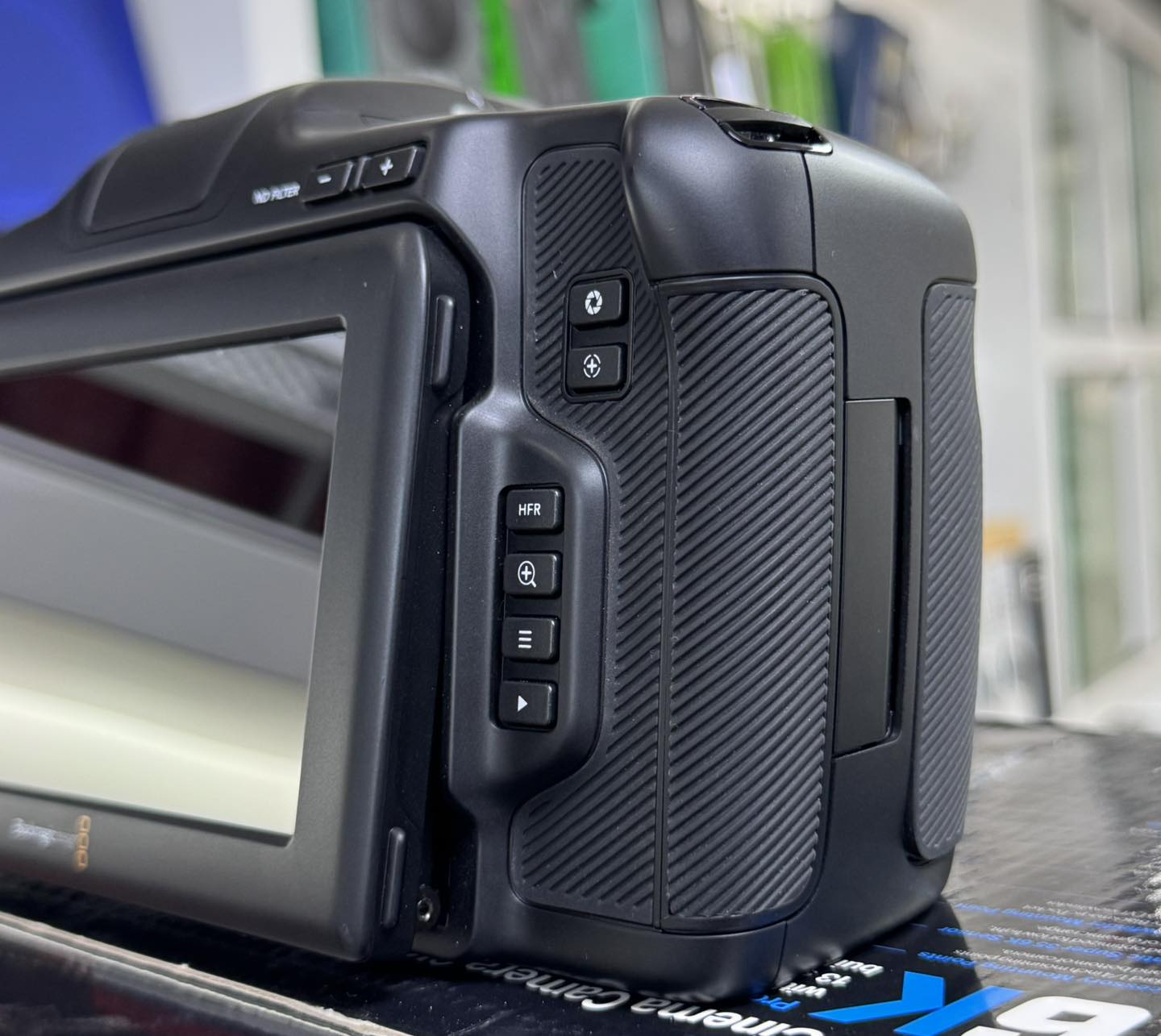 Blackmagic Pocket Cinema Camera 6K Pro – Body Only, 6K HDR Video, EF Mount