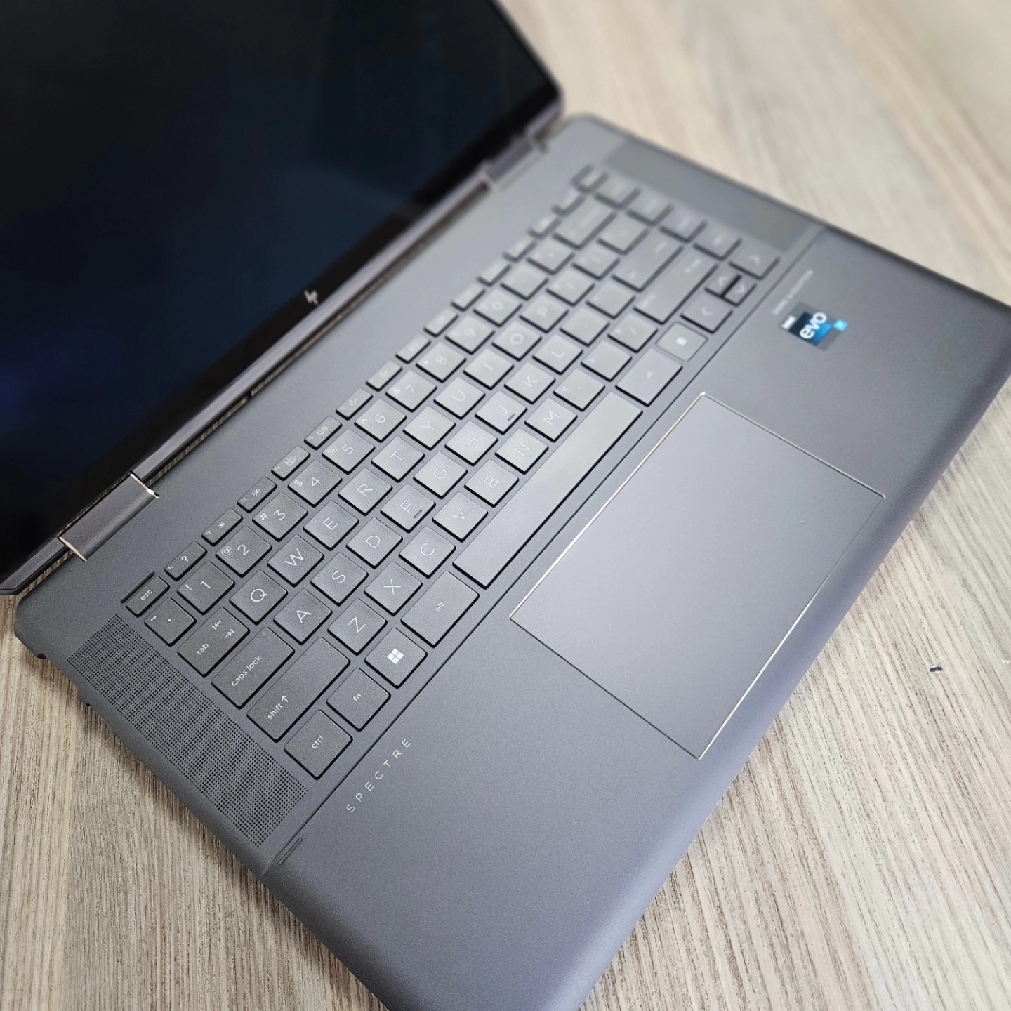 HP Spectre x360 16-f1023dx 2-in-1 Laptop – Intel Core i7-1260P, 16GB RAM, 1TB SSD, 16″ UHD+ OLED Touch, Intel Arc A370M 4GB, Thunderbolt 4