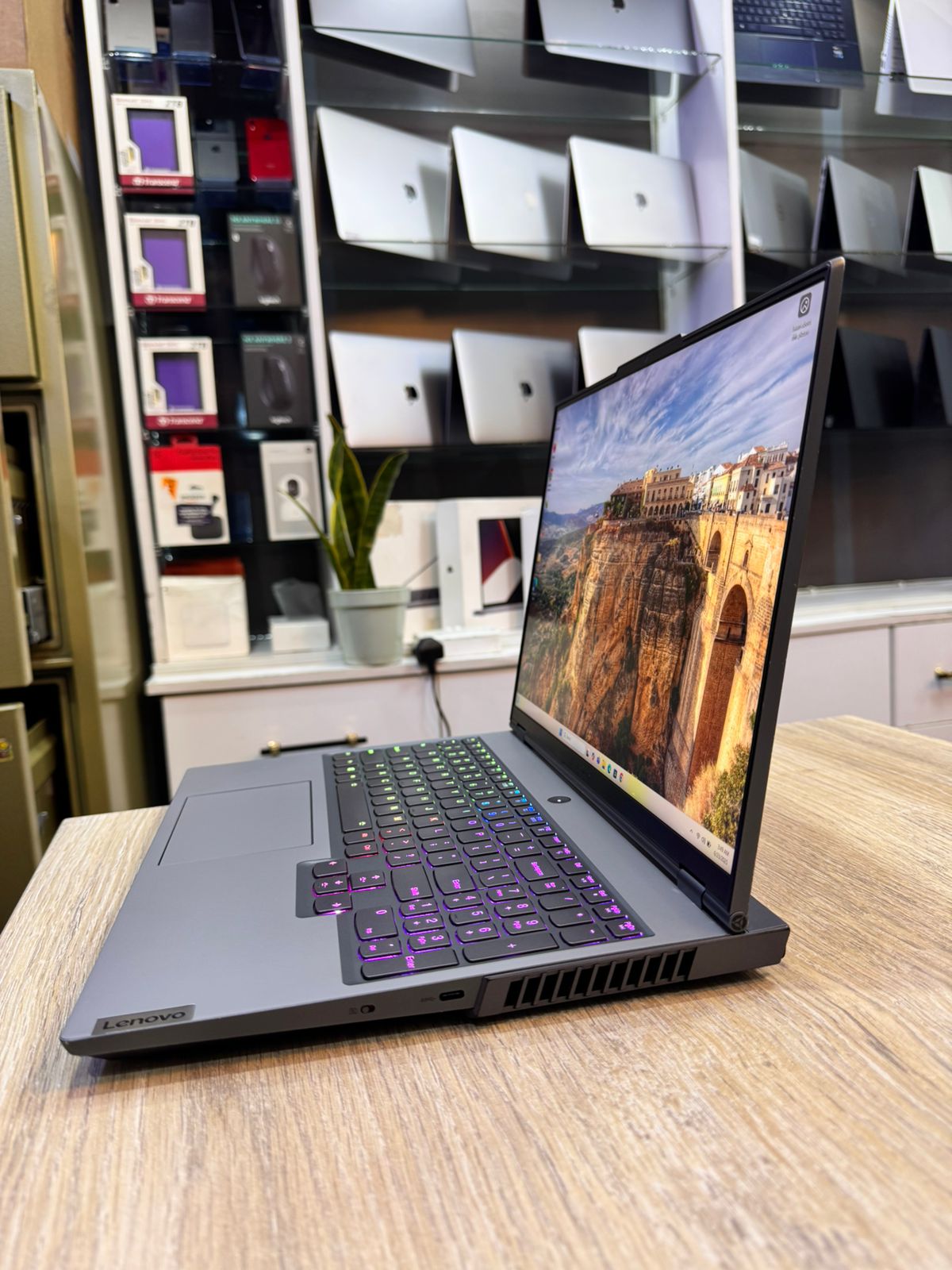 Order Lenovo Legion 7 Pro in Kenya – Core i7, RTX 3060 Graphics, 2K Gaming Display