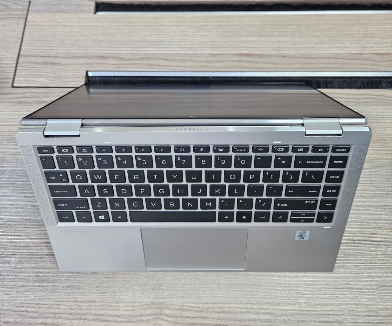 HP EliteBook 1040 G7 Business Laptop – Intel i7, 16GB, 512GB SSD, Backlit Keyboard