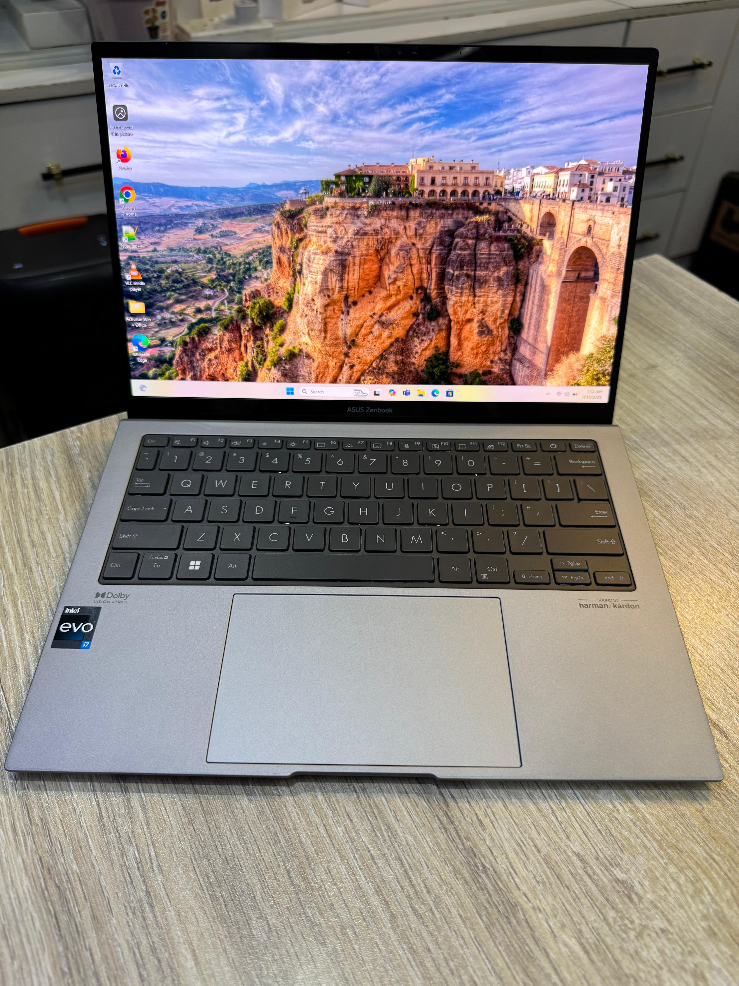 ASUS ZenBook S 13 OLED – Core i7 13th Gen, 32GB RAM, 1TB SSD, 2K Display  Buy in Kenya