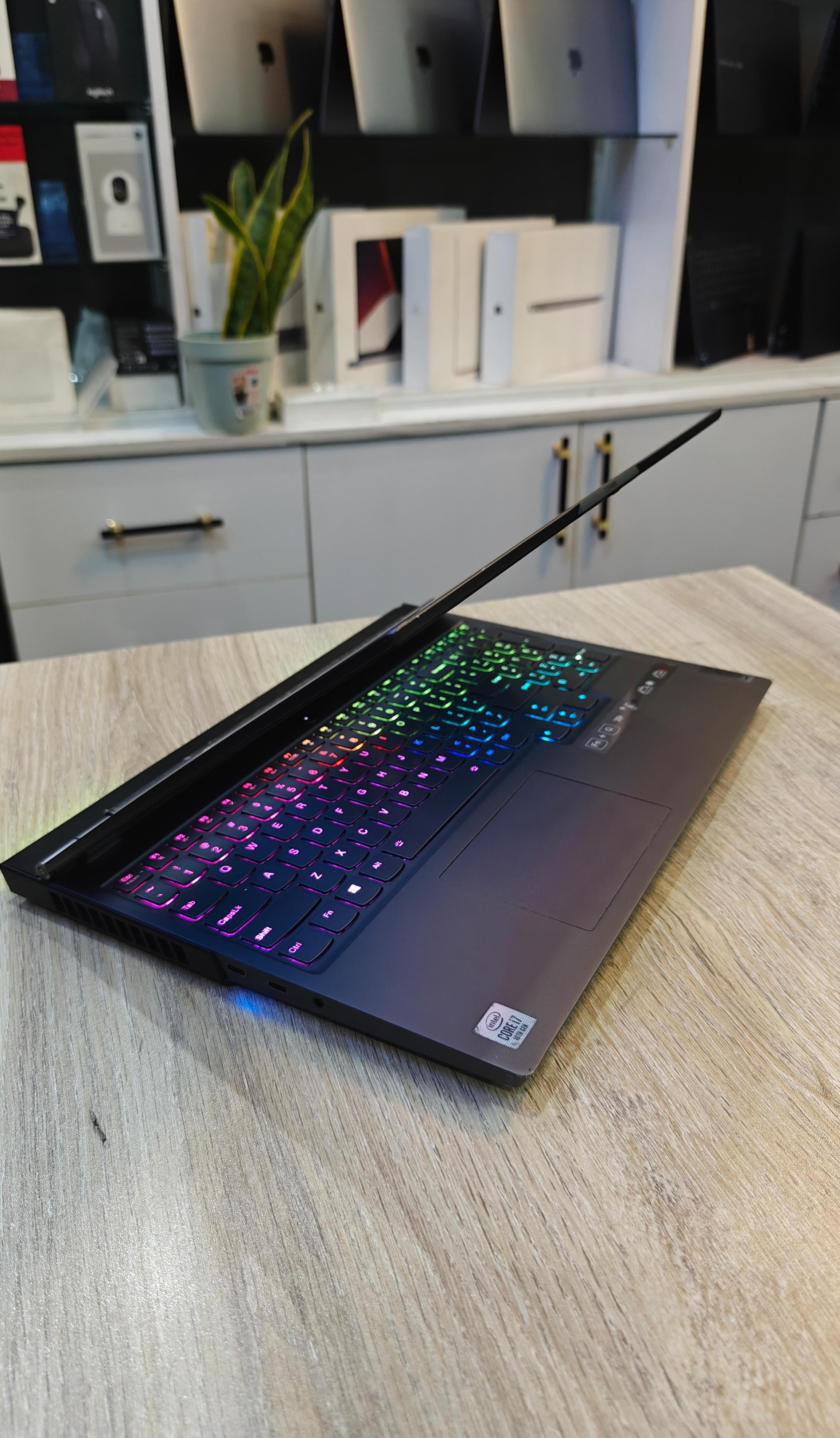 Lenovo Legion 7 Gaming Laptop Nairobi – 10th Gen Core i7, RGB Keyboard, RTX 2070