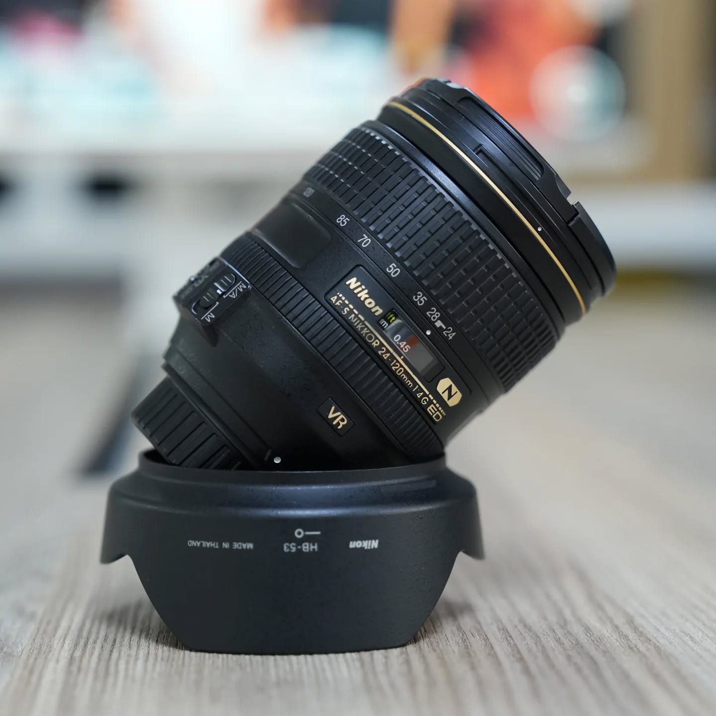 Nikon AF-S NIKKOR 24-120mm f/4G ED VR Lens – FX Format Zoom with VR II, Silent Wave Motor & Nano Crystal Coating