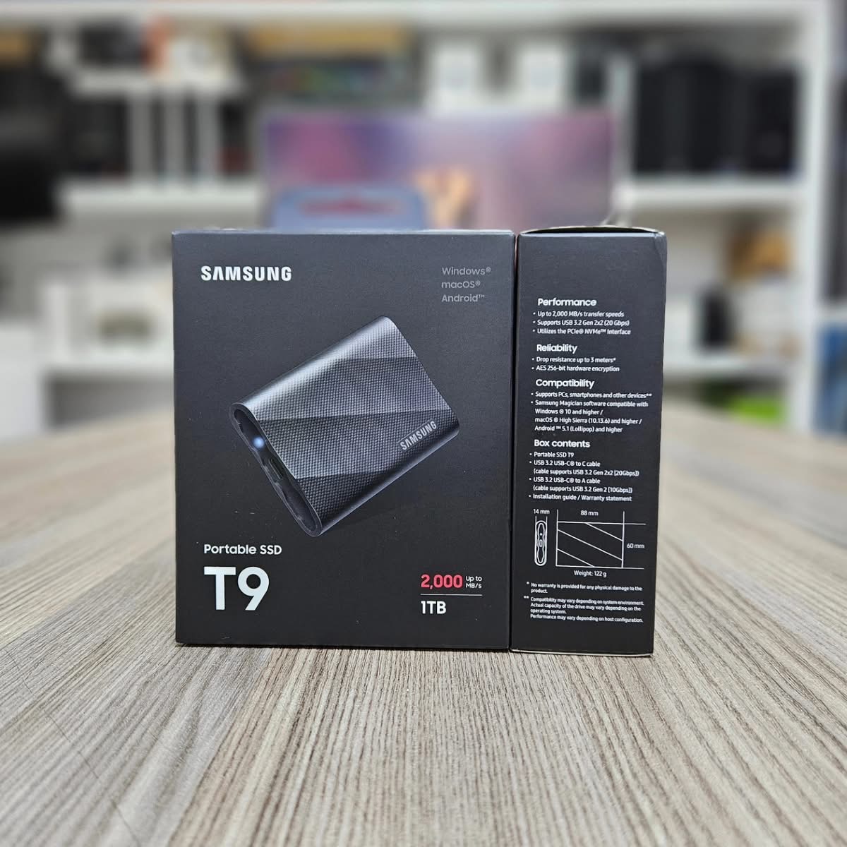 Samsung T9 1TB Portable SSD | USB-C 3.2 Gen 2x2 | 2000MB/s | Encrypted External Storage