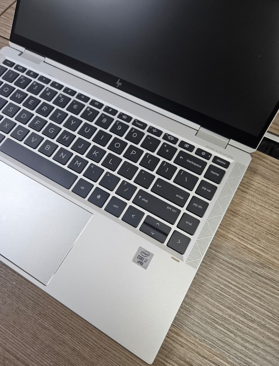 HP EliteBook 1040 G7 Business Laptop – Intel i7, 16GB, 512GB SSD, Backlit Keyboard