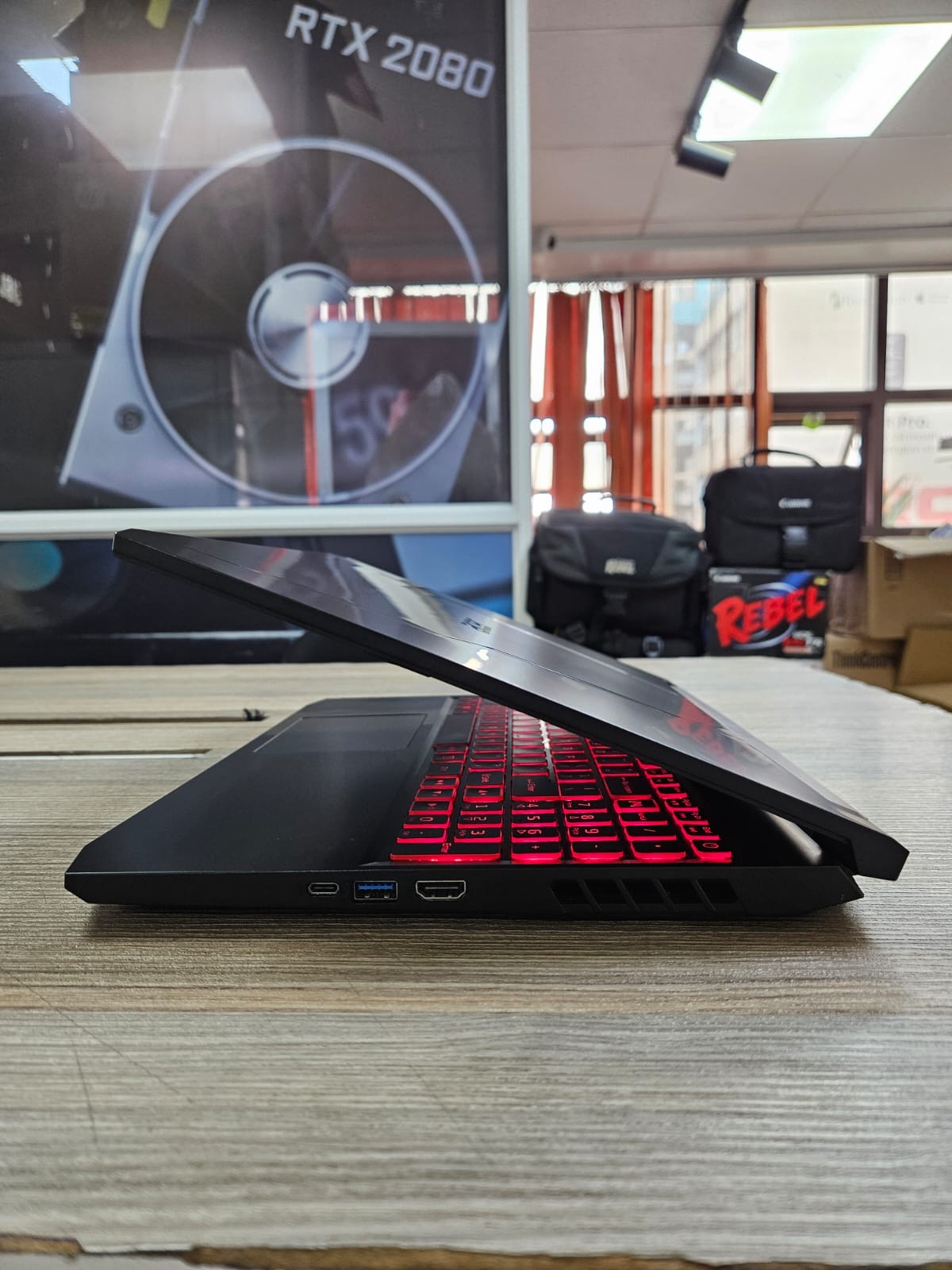 Acer Nitro 5 AN515-57 Gaming Laptop – Intel Core i5 11th Gen, 32GB RAM, 512GB NVMe SSD, NVIDIA RTX 3050 Ti 4GB