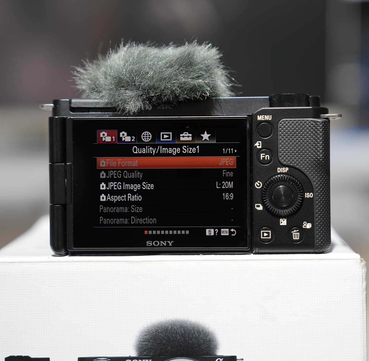 Sony ZV-E10 Mirrorless Camera with 16-50mm Lens – 4K Vlogging Kit for Creators