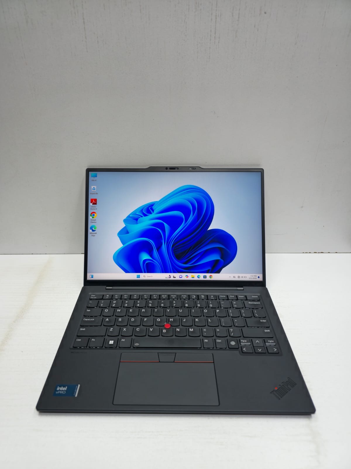 Lenovo ThinkPad X1 Carbon Gen 12 – Intel Core Ultra 7 165U, 32GB RAM, 1TB SSD, 14” 2K Display, Backlit Keyboard | Premium Business Ultrabook