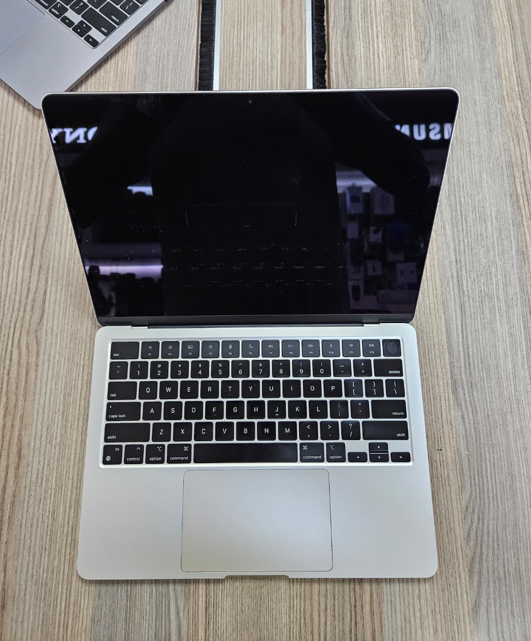 MacBook Air M2 2022 (14”, 8GB RAM, 256GB SSD) – Apple M2 Chip | Best Price in Kenya