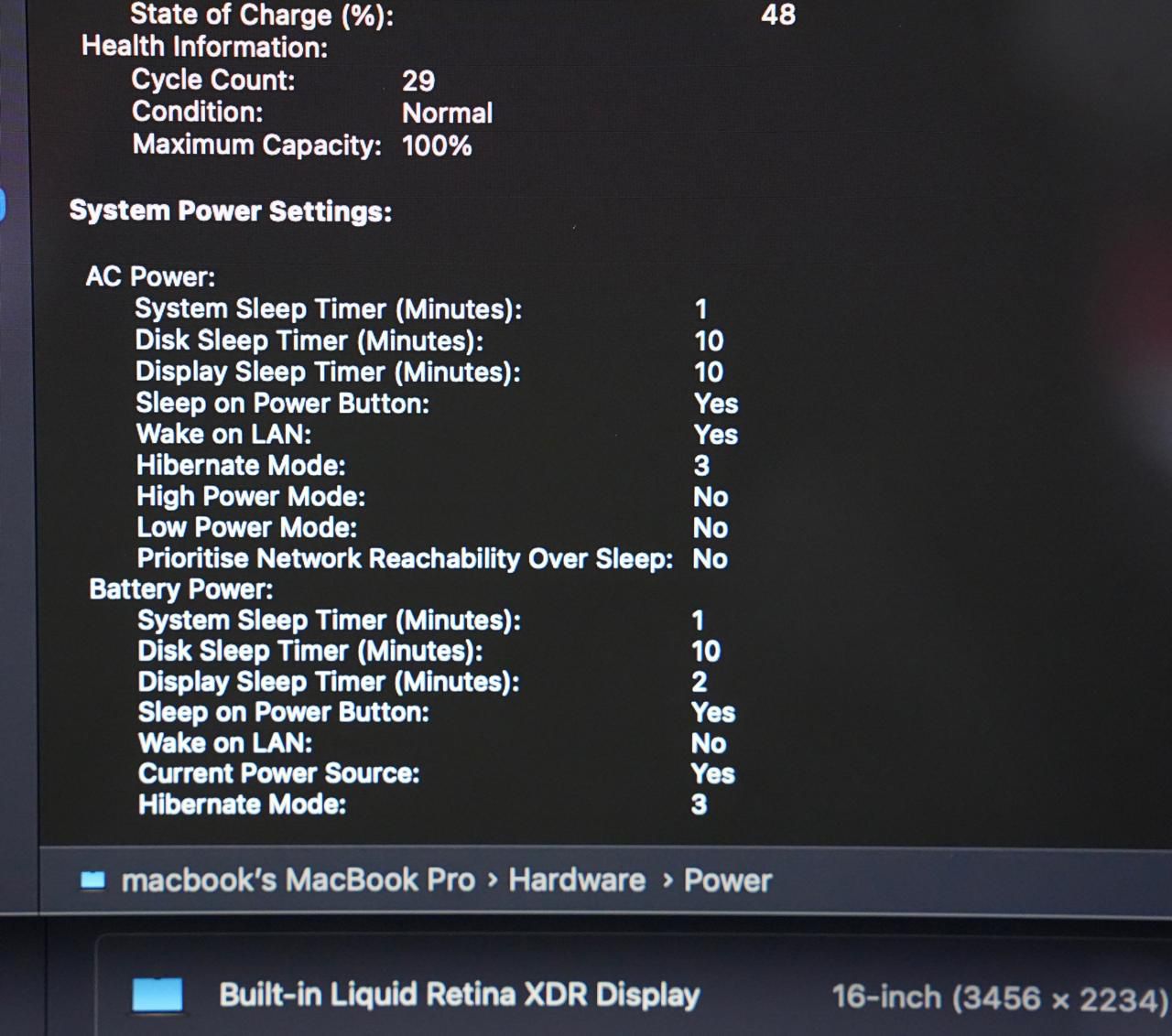 MacBook Pro M4 Max 16