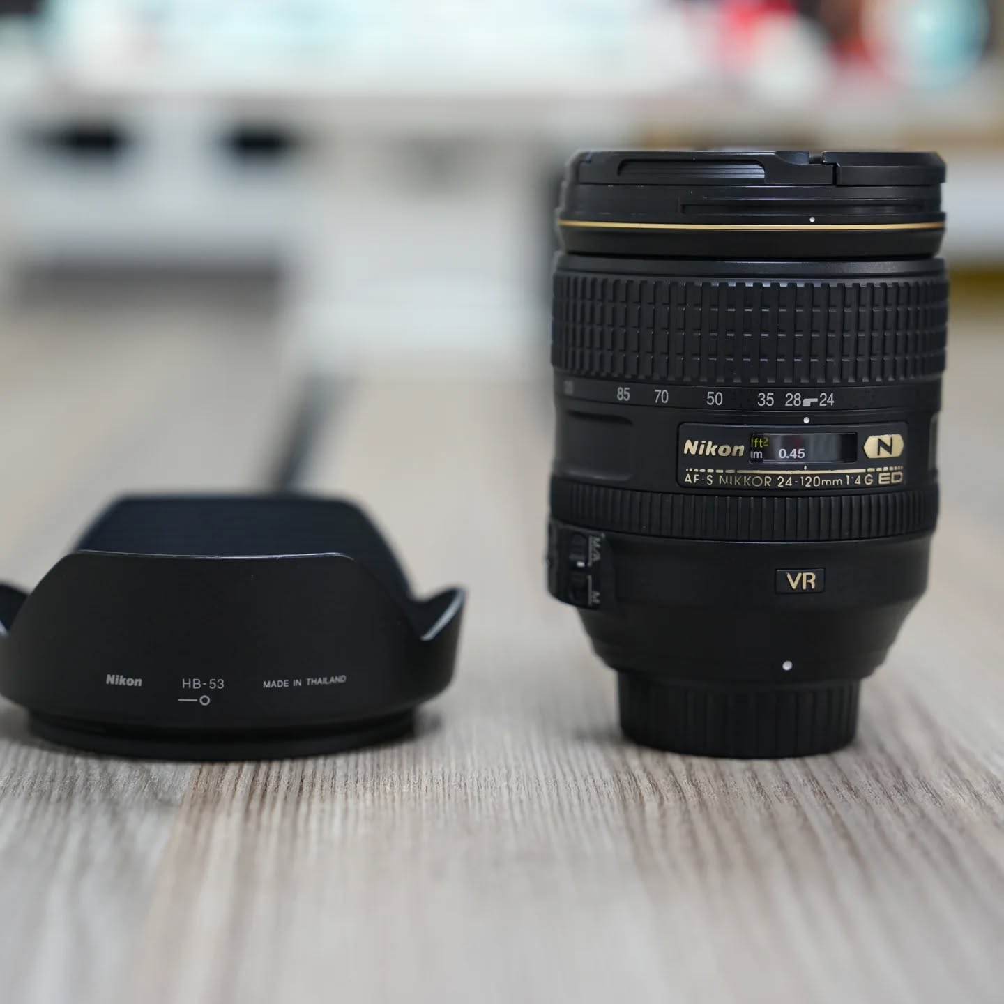 Nikon AF-S NIKKOR 24-120mm f/4G ED VR Lens – FX Format Zoom with VR II, Silent Wave Motor & Nano Crystal Coating