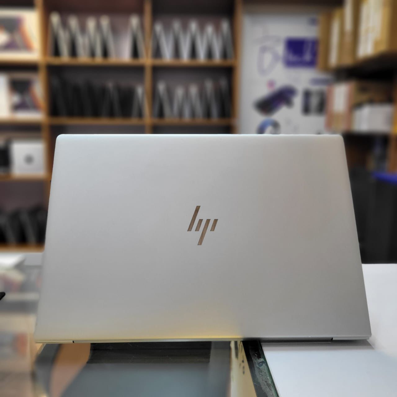 HP EliteBook 755 G5 – Ryzen 7 2700U  8GB RAM  256GB SSD  15.6