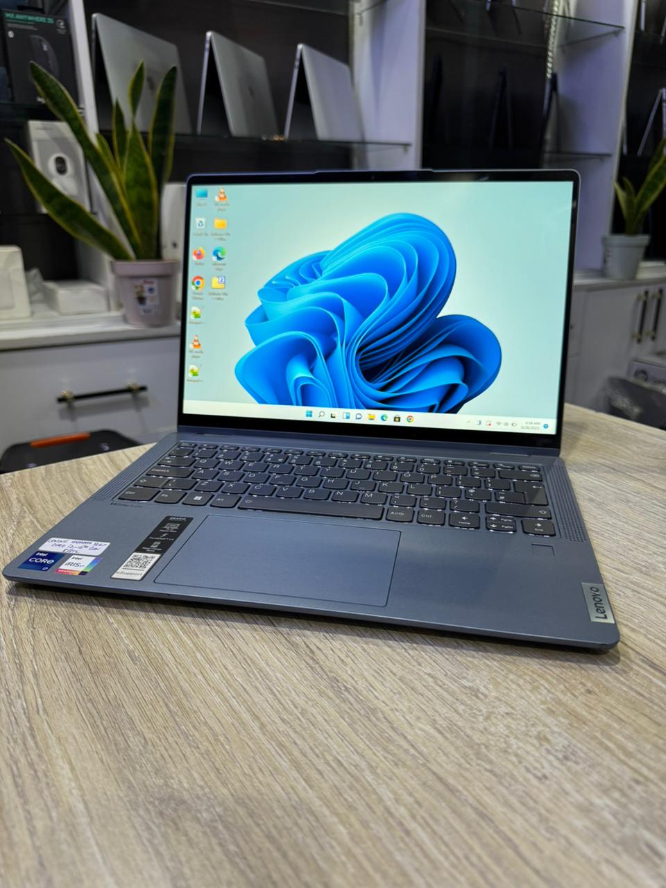 Lenovo IdeaPad Flex 5  i7 12th Gen, 8GB RAM, 512GB SSD, Touchscreen Laptop