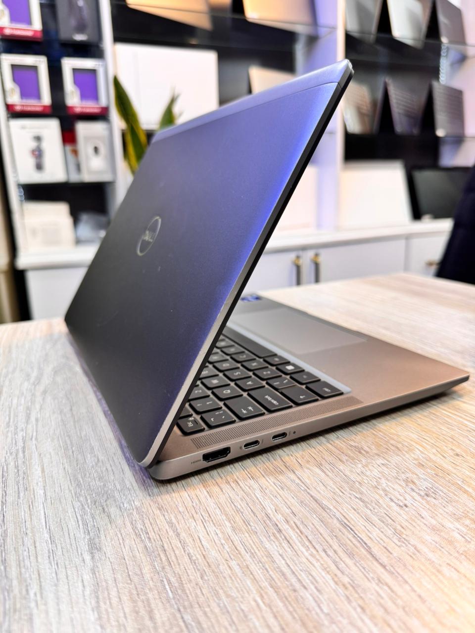 Dell Latitude 7340 Business Laptop  Core i7, Backlit Keyboard, 13.3